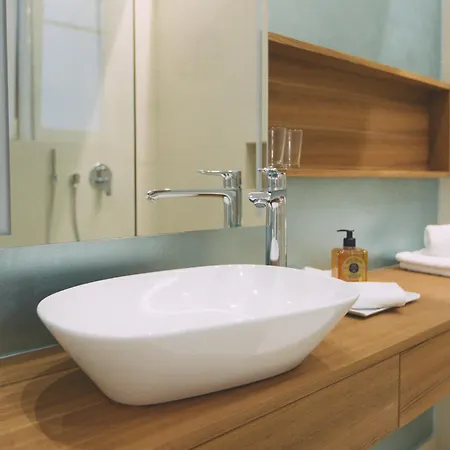 Apartment Ambassador *