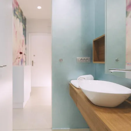 Apartment Ambassador *